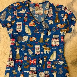 Women’s scrub tops